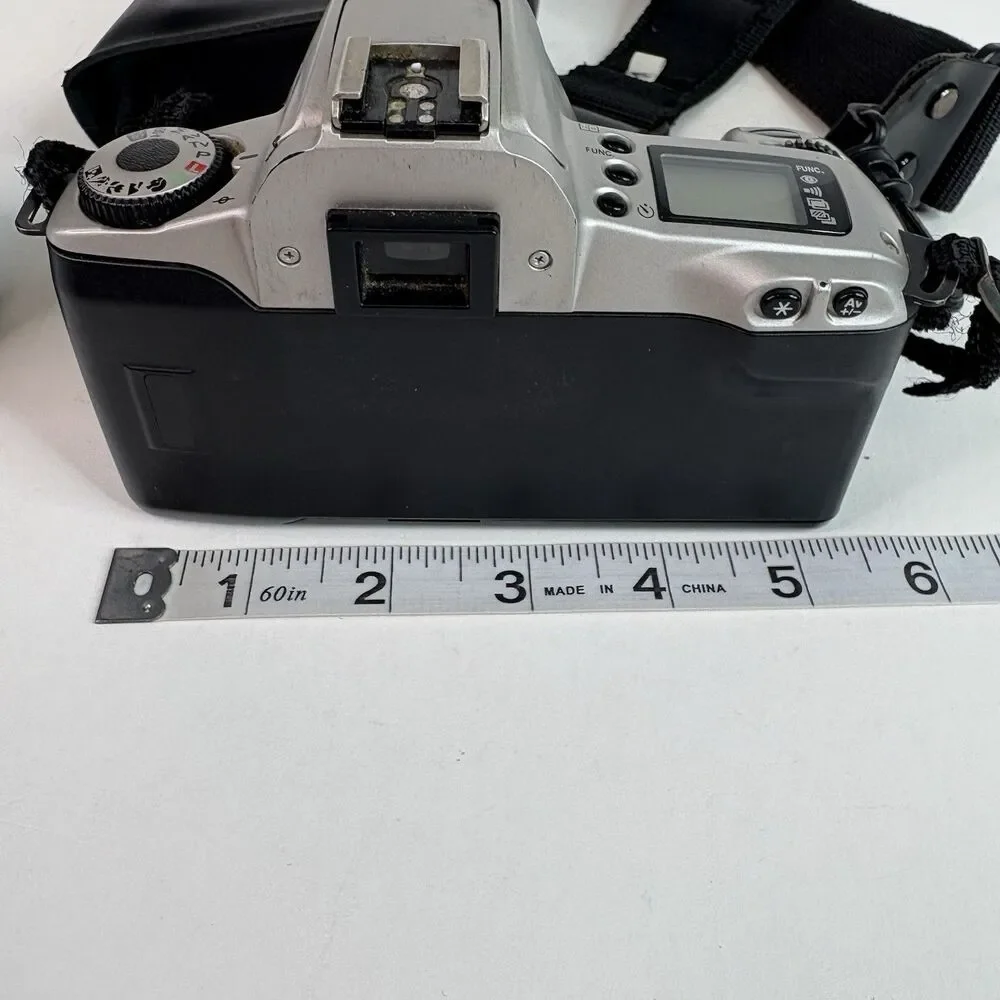 Vintage Canon Rebel 2000 Eos, With Flash And Zoom 80-200mm 1:4.5-5.6 Lens, UV